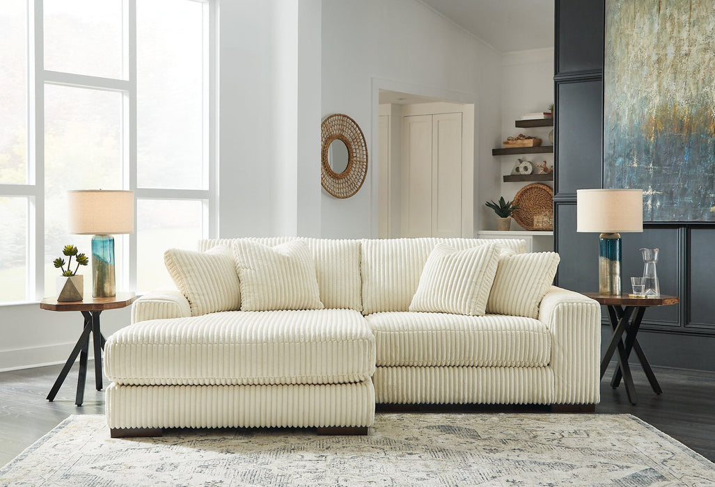 Lindyn Ivory 2-Piece LAF Sectional