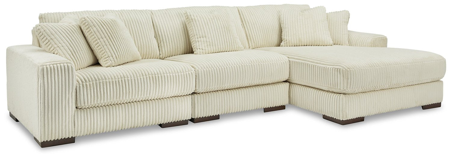 Lindyn Ivory 3-Piece RAF Sectional