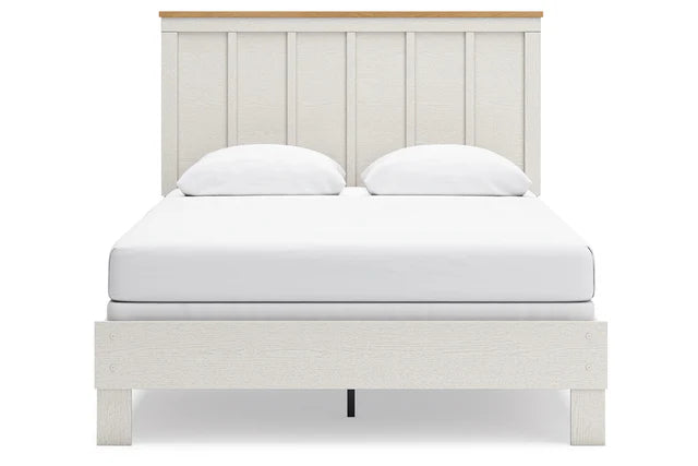 Linnocreek White/Warm Brown Queen Panel Bed