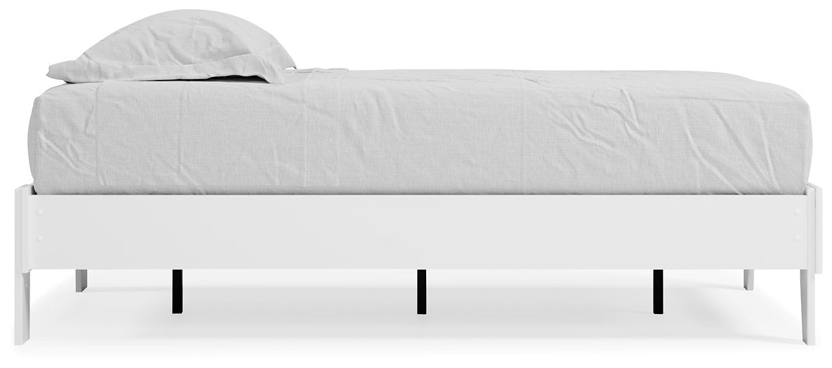 Piperton Panel Bed