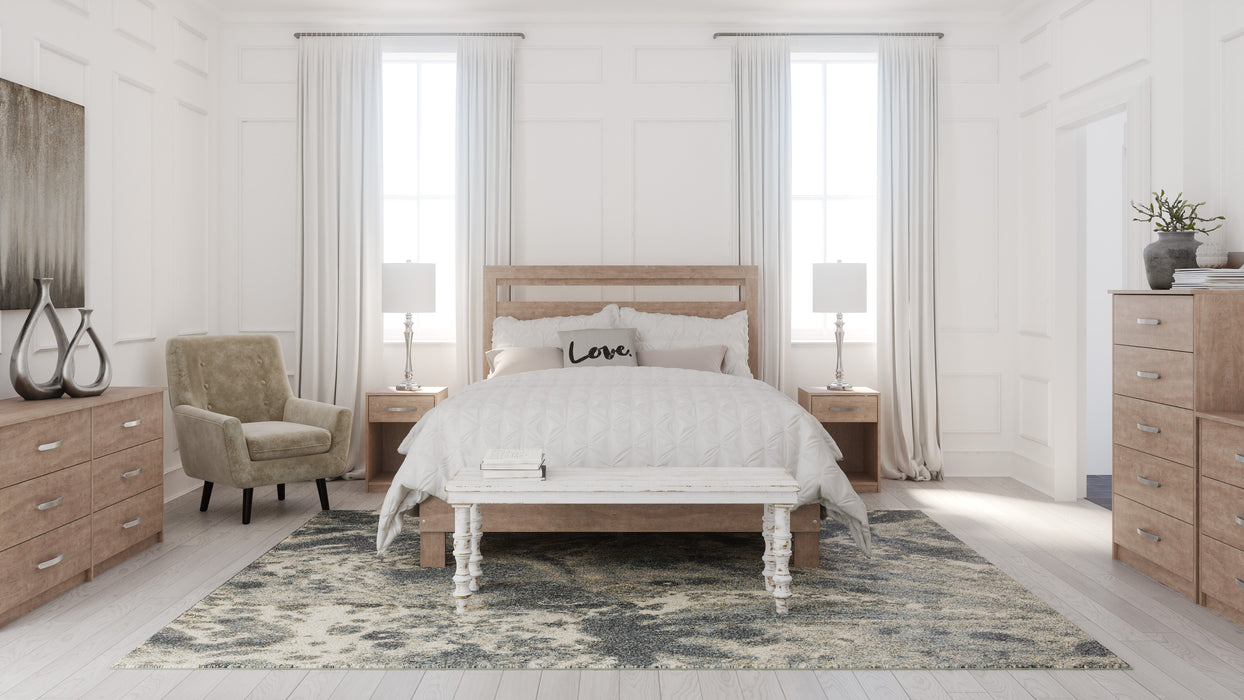 Flannia Bedroom Set