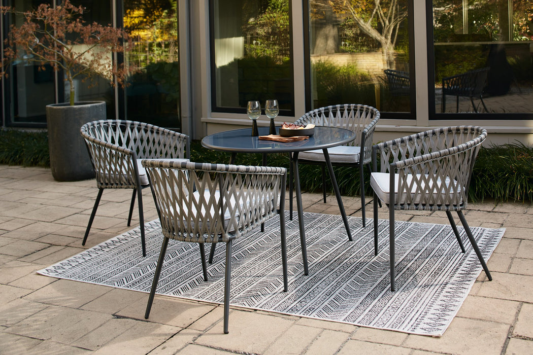 Palm Bliss Outdoor Dining Set