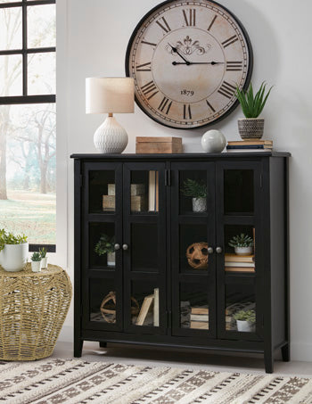 Beckincreek Accent Cabinet